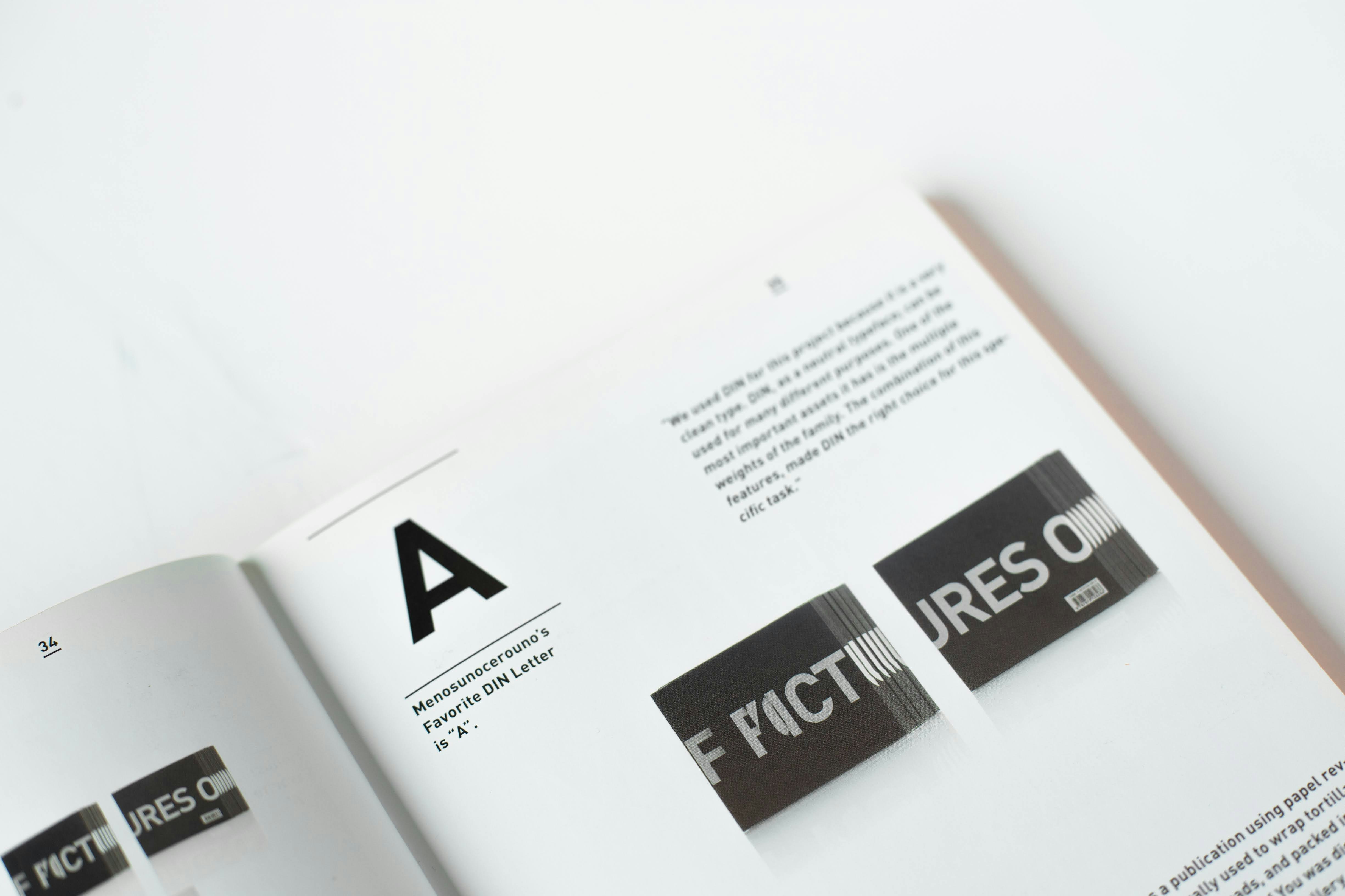 manual de identidad corporativa ejemplos